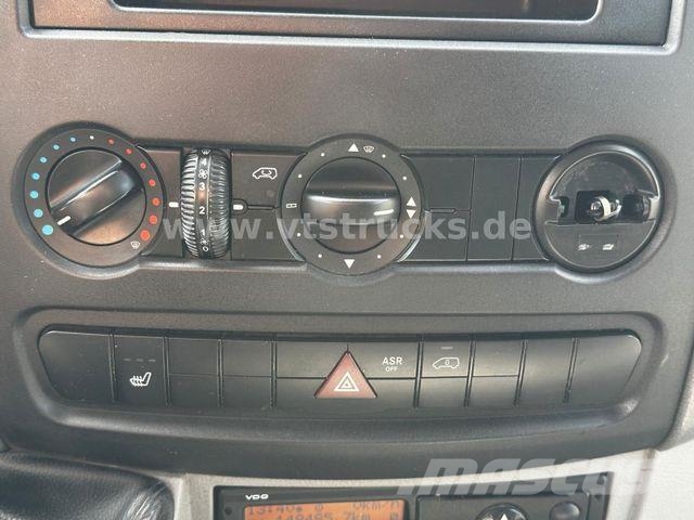 Volkswagen Crafter 4x2 Pritsche+Plane 5t. Camiones de caja de lona