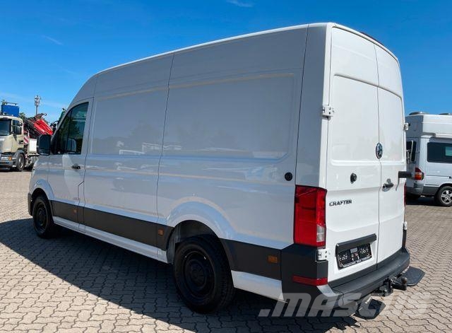 Volkswagen Crafter KA 35 L2H2/ AC/ CargoPaket/ AHK/ 3 Sitze Furgonetas cerradas