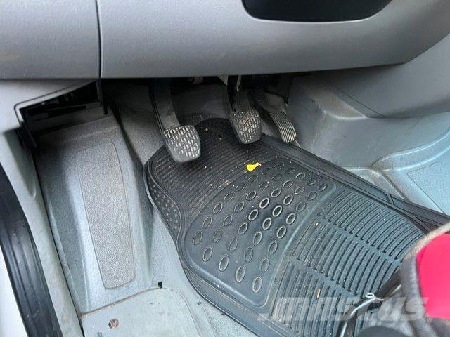 Volkswagen Crafter Kasten 30 mittel L2H2 Hochdach Preču pārvadāšanas furgoni