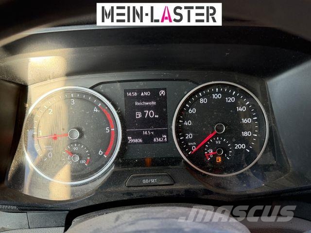 Volkswagen Crafter Plus 5 Sitzer NAVI Standhzg Klima Furgonetas /Furgón