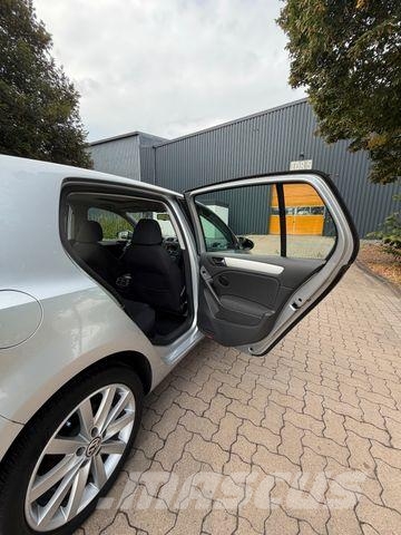 Volkswagen Golf VI Highline - 2.0 TDI Henkilöautot