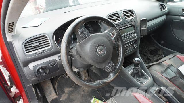 Volkswagen Golf VI Variant Match BMT Unfall PKWs