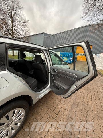 Volkswagen Golf VII Variant - 1.6 TDI - Automatik - 206TKm Carros