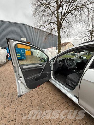 Volkswagen Golf VII Variant - 1.6 TDI - Automatik - 206TKm Carros