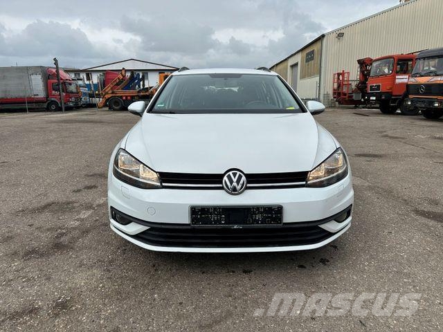 Volkswagen Golf VII Variant Trendline BMT/Start-Stopp Automobily