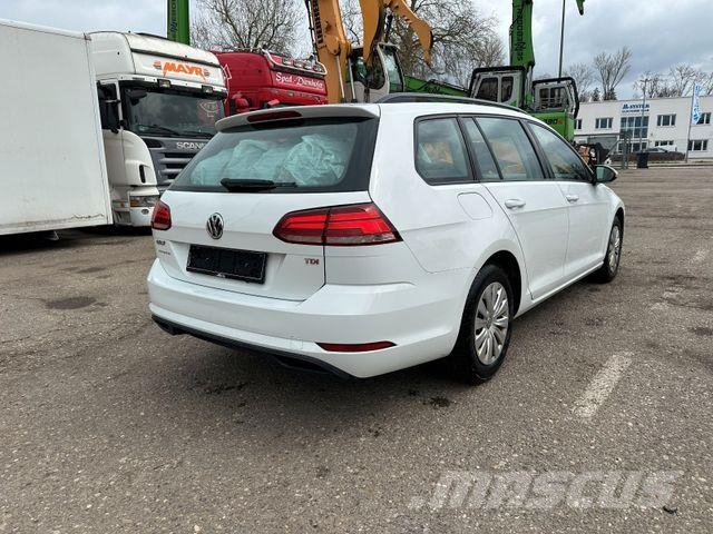 Volkswagen Golf VII Variant Trendline BMT/Start-Stopp Automobily