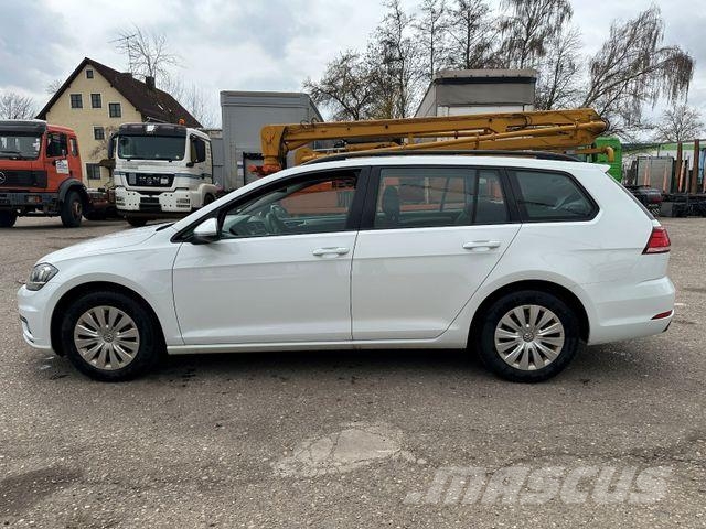 Volkswagen Golf VII Variant Trendline BMT/Start-Stopp Automobily