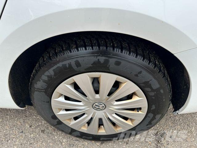 Volkswagen Golf VII Variant Trendline BMT/Start-Stopp Automobily