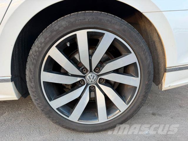 Volkswagen Passat Variant Highline 4Motion BMT/Start-Stop Automobili