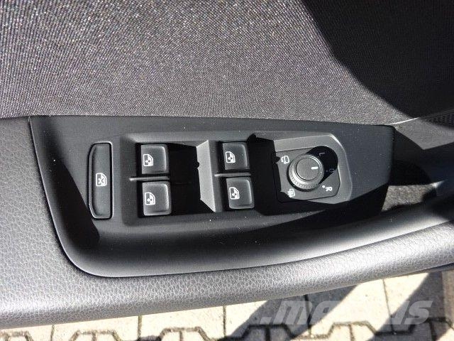 Volkswagen Passat Variant 150PS DSG Business Winter Navi سيارات