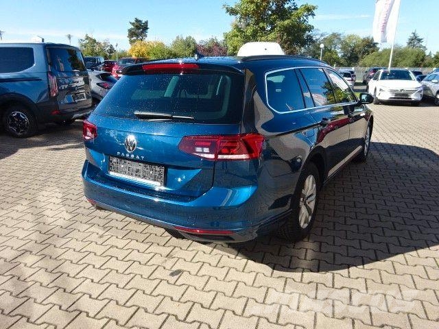 Volkswagen Passat Variant 150PS DSG Business Winter Navi سيارات