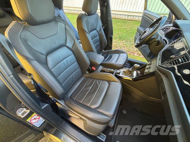 Volkswagen T-Roc R 4Motion| 8xbereift*Navi*Leder*beats*Pano Bestelwagens met open laadbak