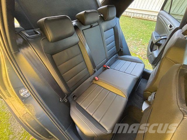 Volkswagen T-Roc R 4Motion| 8xbereift*Navi*Leder*beats*Pano Bestelwagens met open laadbak