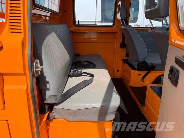 Volkswagen T3 Doka Pritsche Syncro 4x4/ AHK / 5 Sitze 皮卡车