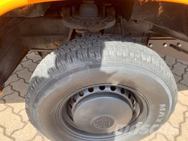 Volkswagen T3 Doka Pritsche Syncro 4x4/ AHK / 5 Sitze 皮卡车