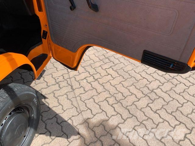 Volkswagen T3 Doka Pritsche Syncro 4x4/ AHK / 5 Sitze 皮卡车