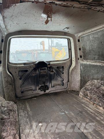 Volkswagen T5 Furgonetas cerradas