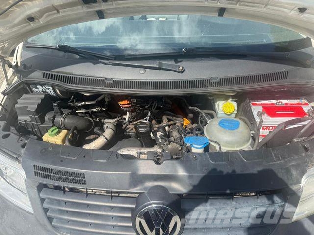 Volkswagen T5,348 Tkm, gute Reifen,gute Bremsen Varebiler