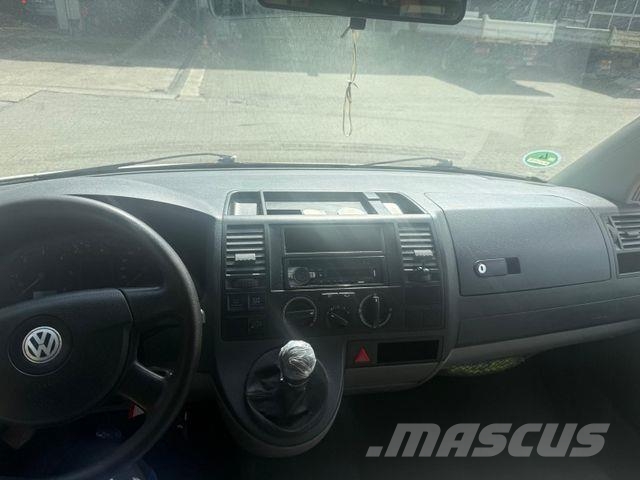 Volkswagen T5,348 Tkm, gute Reifen,gute Bremsen Varebiler
