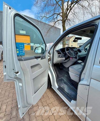 Volkswagen T5 Transporter - Kombi lang - 1.Hand - Automatik Carros