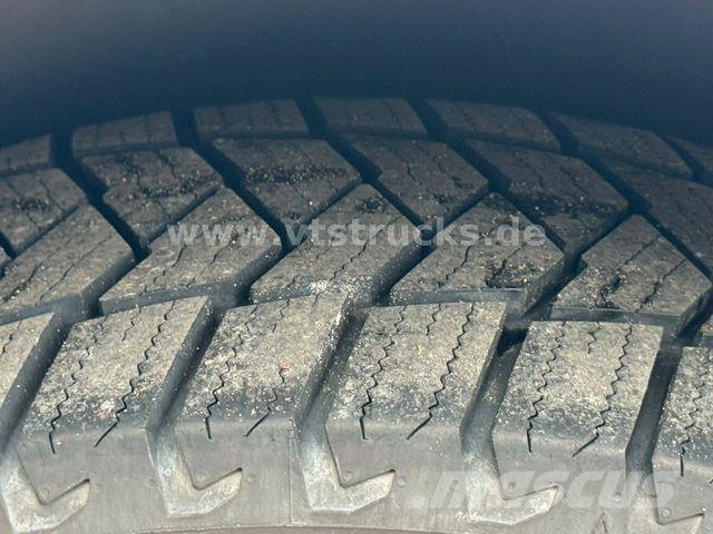Volkswagen T6.1 Transporter Kombi lang 8 Sitzer Klima 廂式貨物運輸車