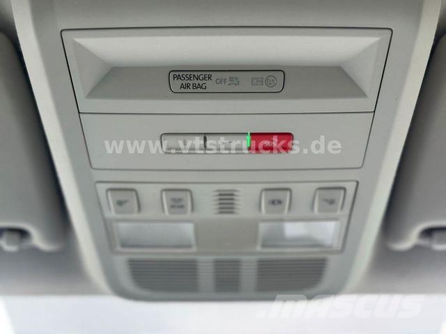 Volkswagen T6.1 Transporter Kombi lang 8 Sitzer Klima 廂式貨物運輸車