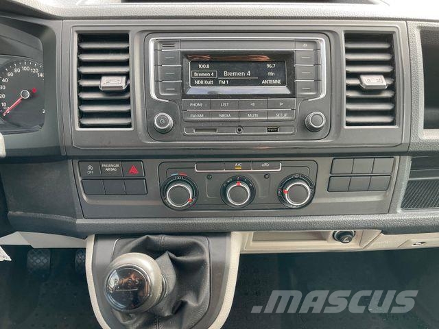 Volkswagen T6 DoKa Pritsche lang/ AC/ 6 Sitze/ AHK 2.5t 皮卡车