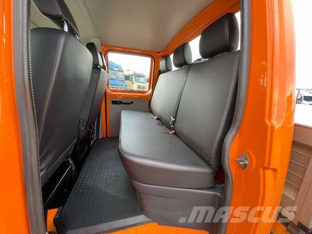 Volkswagen T6 DoKa Pritsche lang/ AC/ 6 Sitze/ AHK 2.5t 皮卡车