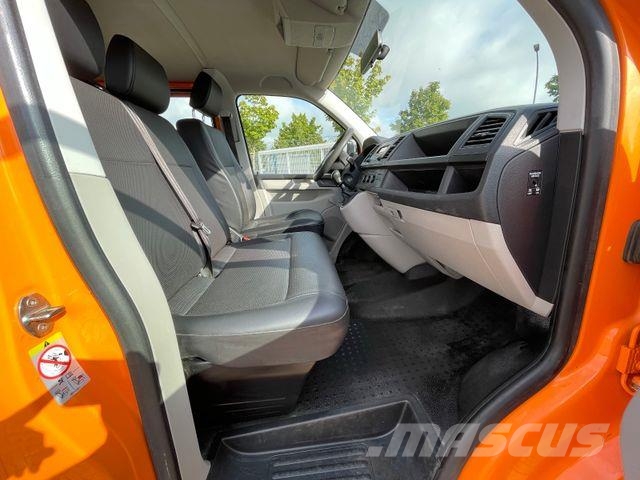 Volkswagen T6 DoKa Pritsche lang/ AC/ 6 Sitze/ AHK 2.5t 皮卡车