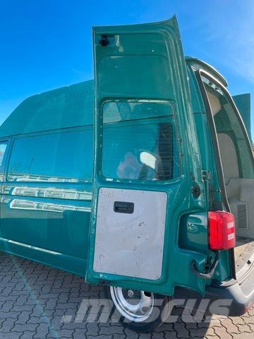 Volkswagen T6 KA/ L2H3/ 150kw/ DSG/ AC/ LED/ Navi/ PDC/ AHK Gesloten bedrijfswagens