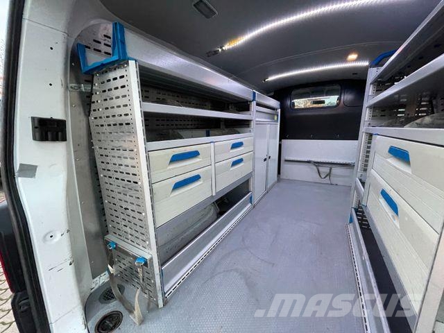Volkswagen T6 KA Lang/ 4x4/ AC/ E-Paket/ AHK 2.5/ Werkstatt Gesloten bedrijfswagens