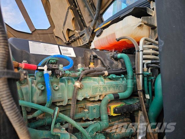 Volvo A 25 G *2015*8.372 h*CE*6x6*Klima*Kamera Zglobni demperji
