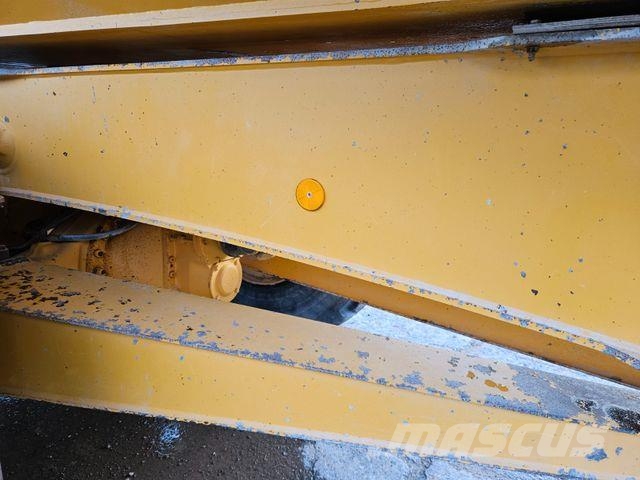 Volvo A 30 D *2003*24.091 h*CE*6x6*Heckklappe*Kamera*K Zglobni demperji