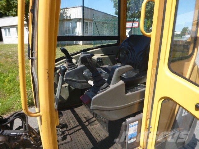 Volvo EC 15 B XTV Mini excavadoras < 7t