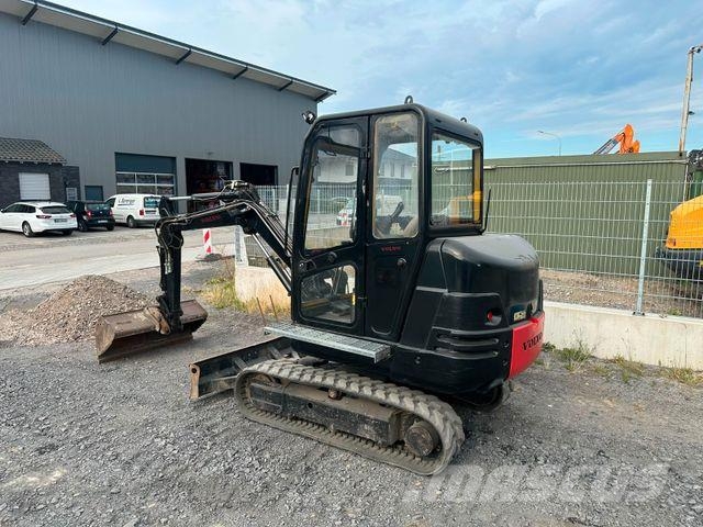 Volvo EC 25 حفارات صغيرة أقل من 7 طن (حفارات صغيرة)