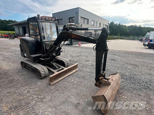 Volvo EC 25 حفارات صغيرة أقل من 7 طن (حفارات صغيرة)