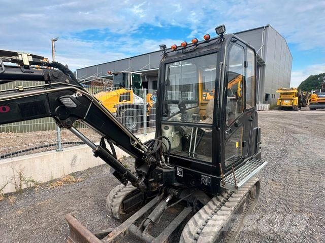 Volvo EC 25 حفارات صغيرة أقل من 7 طن (حفارات صغيرة)