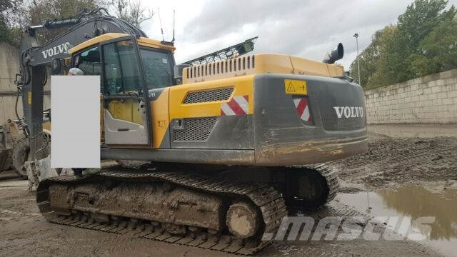 Volvo Ec 250 DNL mit Neu Long REach Arm 16 m Raupenbagger