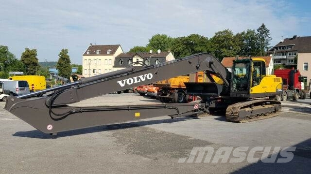 Volvo Ec 250 DNL mit Neu Long REach Arm 16 m Raupenbagger