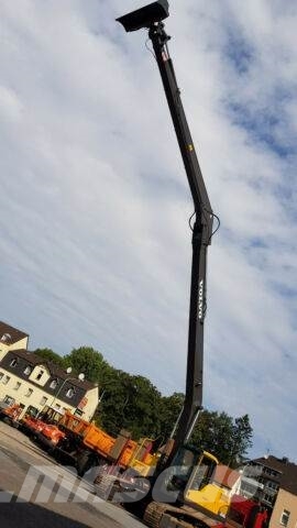 Volvo Ec 250 DNL mit Neu Long REach Arm 16 m Raupenbagger