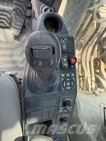 Volvo EC 300 E Verstellausleger SW 48 Excavadoras sobre orugas