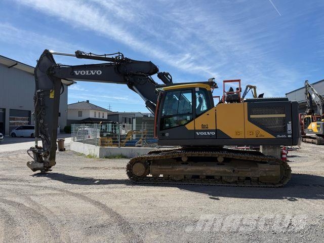 Volvo EC 300 E Verstellausleger SW 48 Excavadoras sobre orugas