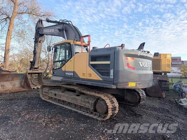 Volvo EC 300 EL mit GPS Raupenbagger