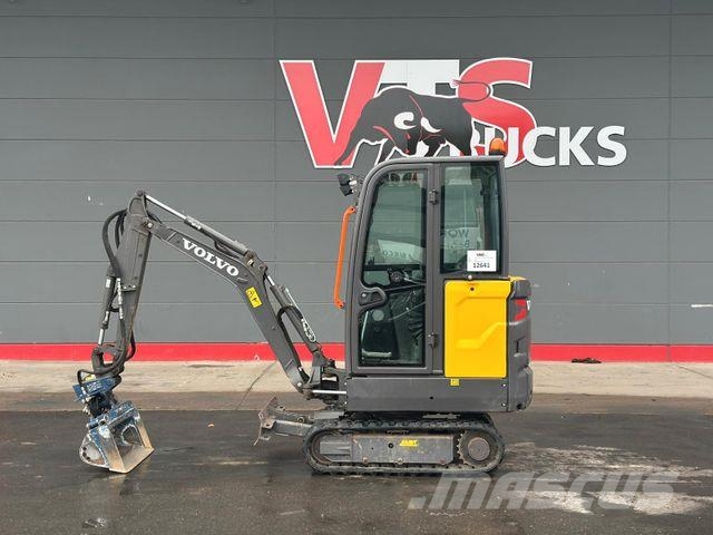Volvo EC15E 2022 12kw Wechsler &amp; Schwenkschaufel Mini pelle < 7t