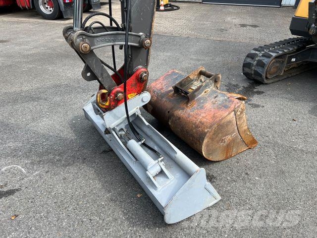 Volvo EC60E Klima Schwenkschaufel + 2 Löffel ZSA Мини-экскаваторы