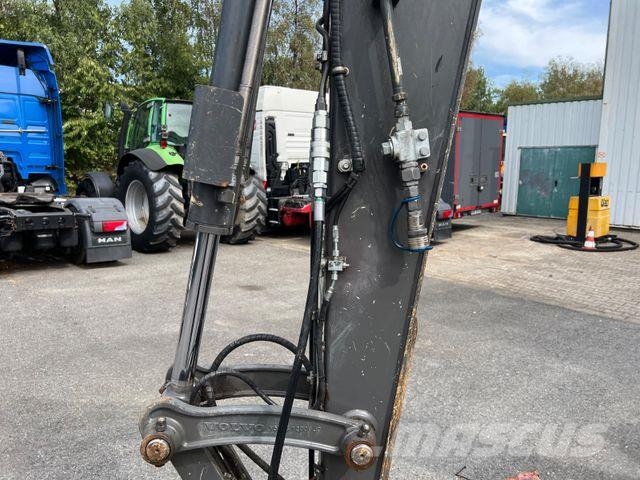 Volvo EC60E Klima Schwenkschaufel + 2 Löffel ZSA Мини-экскаваторы