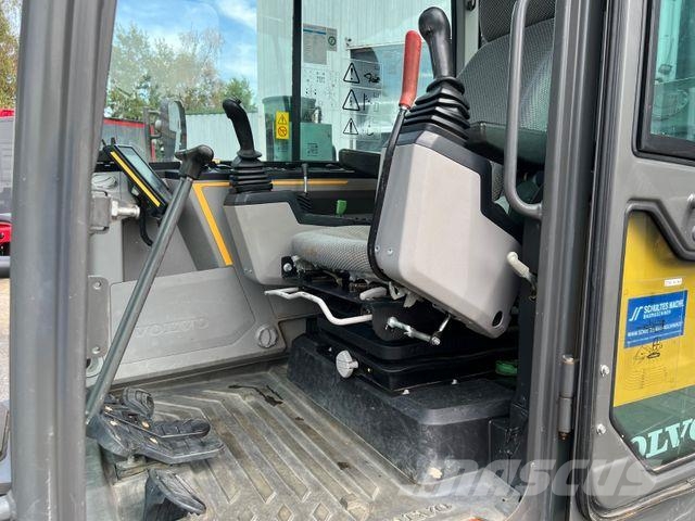 Volvo EC60E Klima Schwenkschaufel + 2 Löffel ZSA Мини-экскаваторы