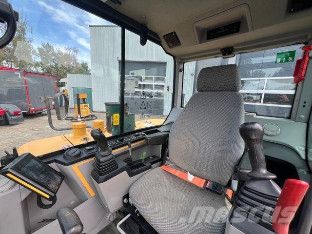 Volvo EC60E Klima Schwenkschaufel + 2 Löffel ZSA Мини-экскаваторы