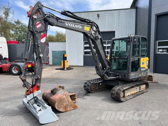 Volvo EC60E Klima Schwenkschaufel + 2 Löffel ZSA Мини-экскаваторы