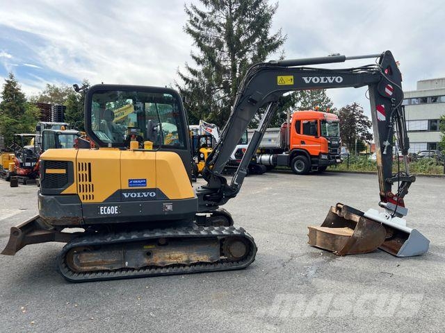 Volvo EC60E Klima Schwenkschaufel + 2 Löffel ZSA Мини-экскаваторы